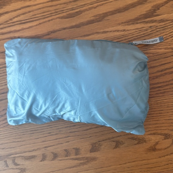 LL Bean Primaloftt Packable Vest Size XL - Picture 5 of 7